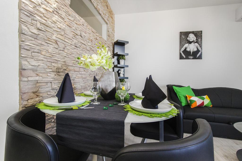 Apartments Slavica Σίμπενικ Εξωτερικό φωτογραφία
