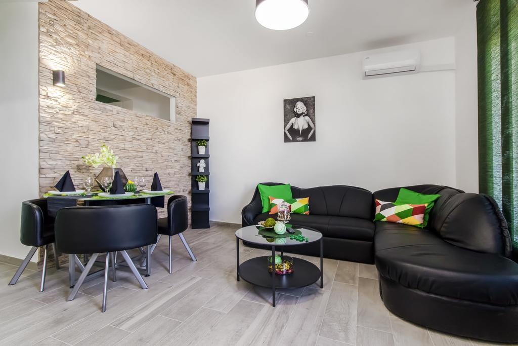 Apartments Slavica Σίμπενικ Εξωτερικό φωτογραφία