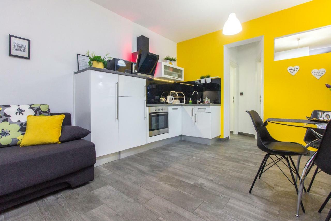 Apartments Slavica Σίμπενικ Εξωτερικό φωτογραφία